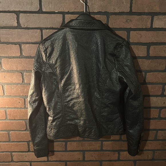 J2 Faux Leather jacket - Picture 3 of 6